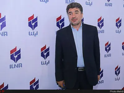 تعامل اصلاح‌طلبان با برخی نهادها می‌تواند گره‌گشای بسیاری از چالش‌ها باشد/ «رجل سیاسی» نیازی به تفسیر ندارد