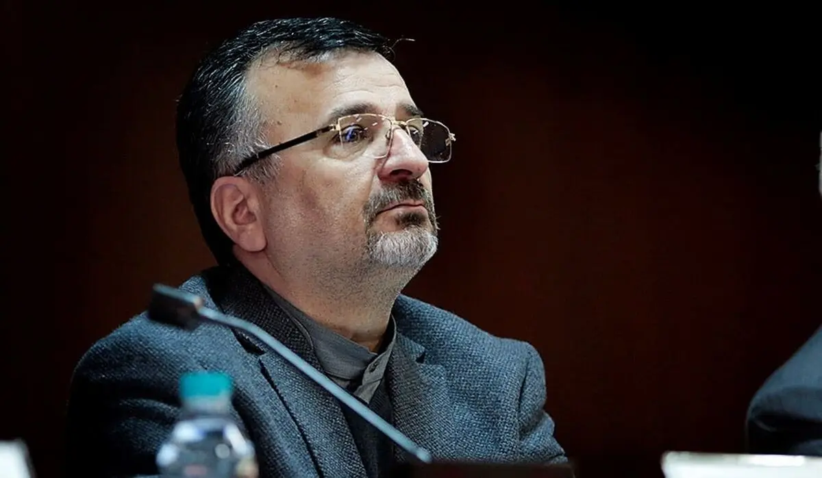رییس فدراسیون والیبال راهی قونیه شد 