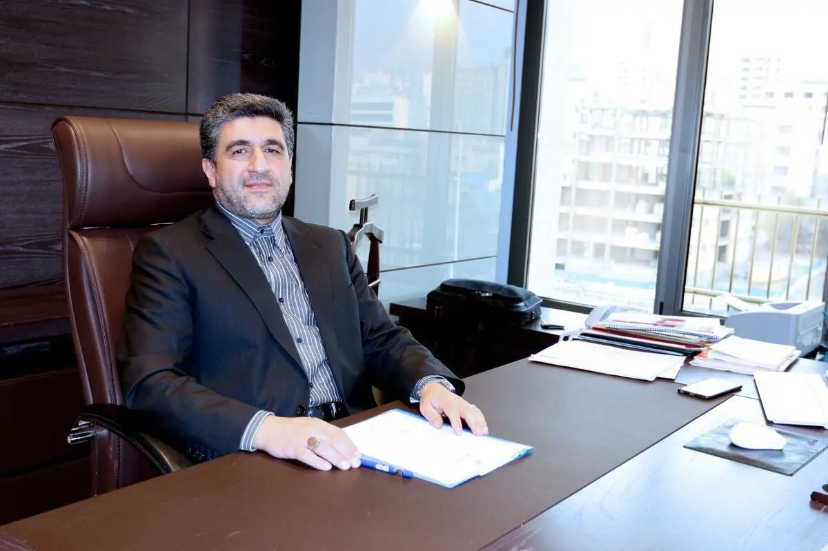 تولید بنز کلاس E در مراحل نهایی است/ شورای رقابت در قیمت‌گذاری خودروهای 20 الی 50 تومانی حضور داشته باشد
