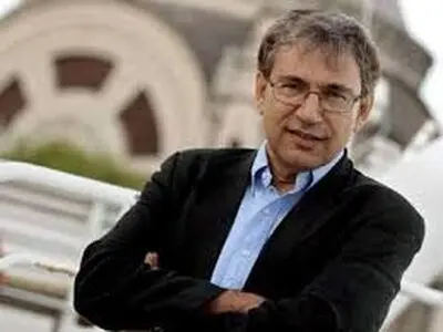 واکنش اورهان پاموک به کودتا در کشورش