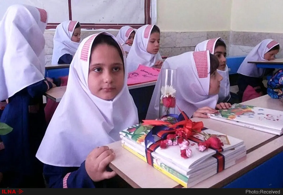 ۶۰ هزار دانش‌آموز بروجردی آغاز سال تحصیلی را جشن گرفتند