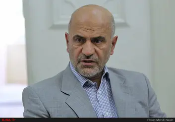 نمایندگان اجازه ندهند دولت در باتلاق بدهکاری فرو برود/ شرکت‌های دولتی به زائده تبدیل شده‌اند/ ۹۵ درصد صادرات غیرنفتی مضمون خام‌فروشی دارد