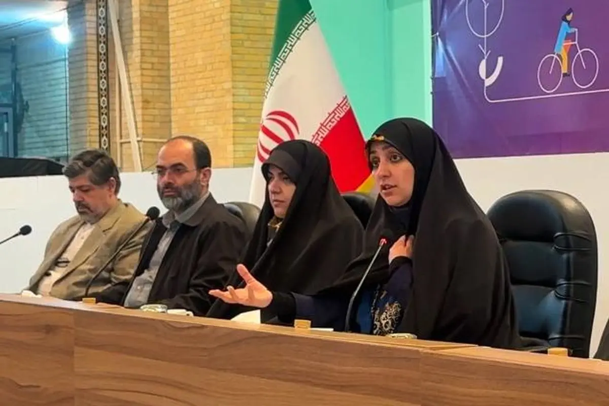 دستاوردهای زنان ایران را بدون لکنت به جهانیان معرفی میکنیم