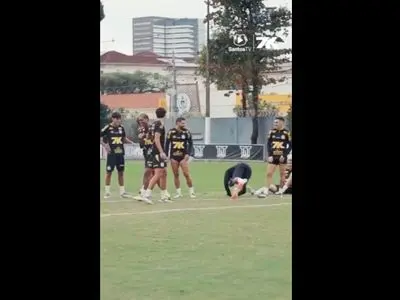 ویدئو: اشتباه خنده‌دار نیمار در تمرین سانتوس