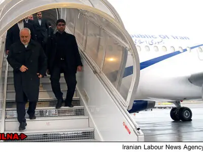 ظریف وارد قطر شد