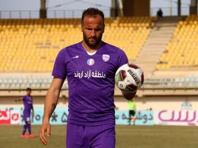 بنگر: ماندن اروند در لیگ یک معجزه بود/ پرسپولیس مقابل تراکتور بباز نیست/ بدون سند و مدرک مرا از تراکتور اخراج کردند