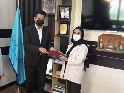 صدور مجوز فعالیت ۶ فروشگاه صنایع‌دستی برای نخستین بار 