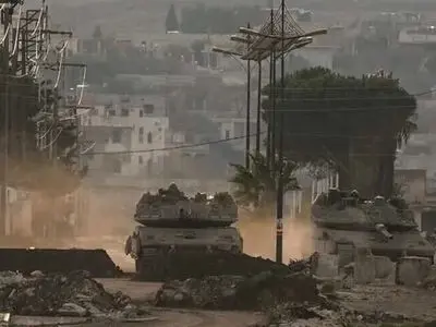 سربازان اسرائیلی یک ساختمان را در سوریه منفجر کردند