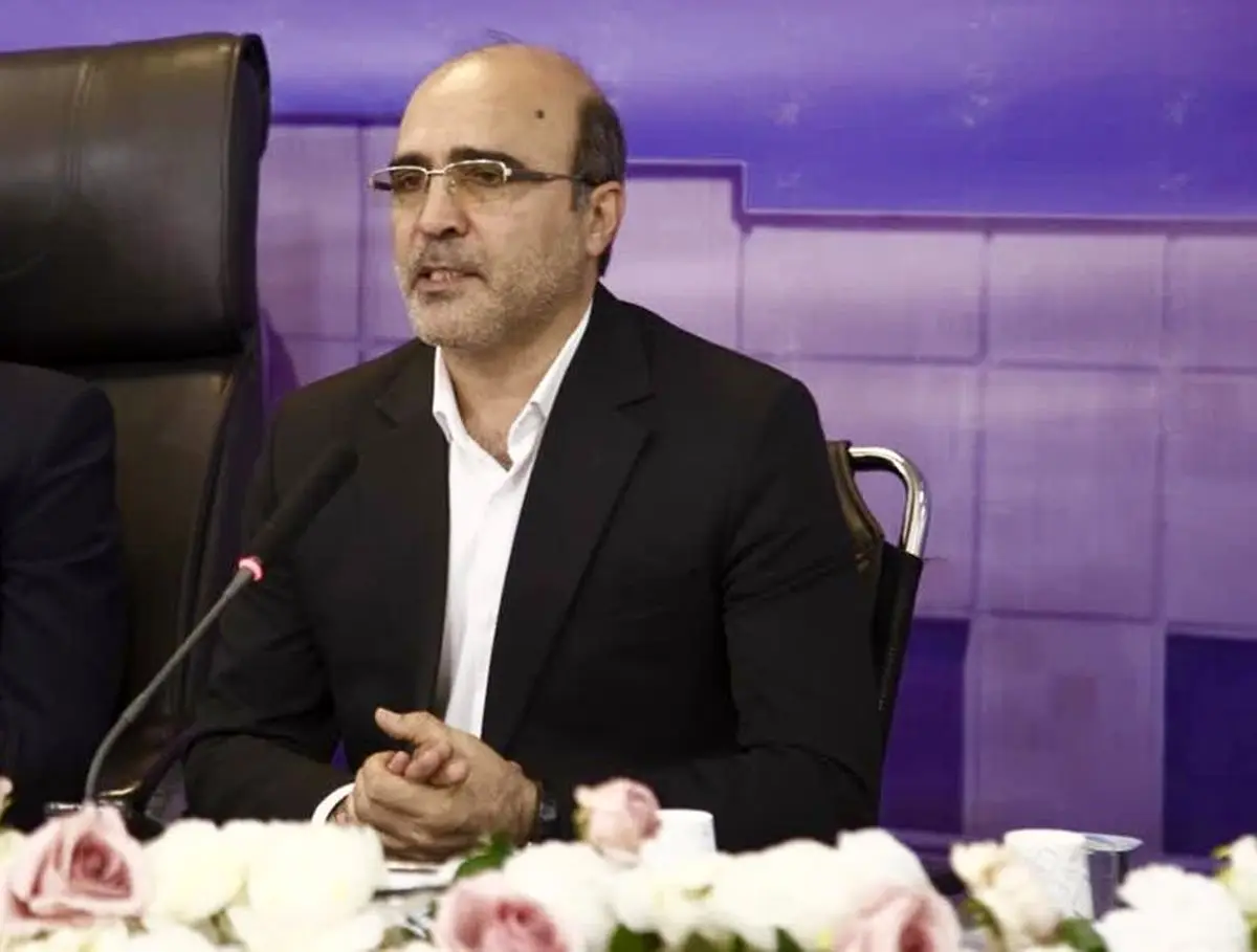 دانشگاهها با برگزاری تریبونهای آزاد در راستای رفع شبهات دانشجویان اقدام کنند