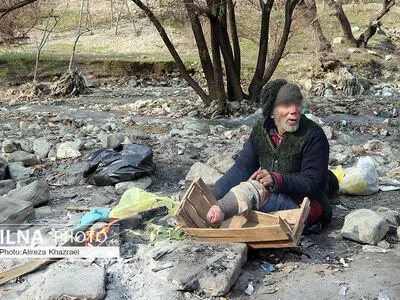 پای درد دل مردان و زنانی که "تهِ دره" زندگی کردند
