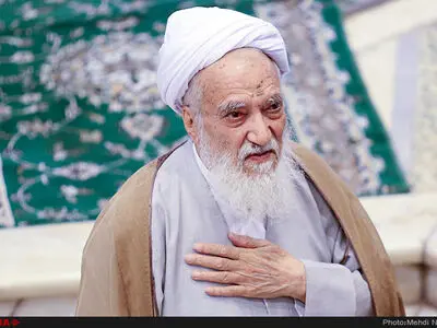 همه مردم دستورات و توصیه‌های وزارت بهداشت را رعایت کنند