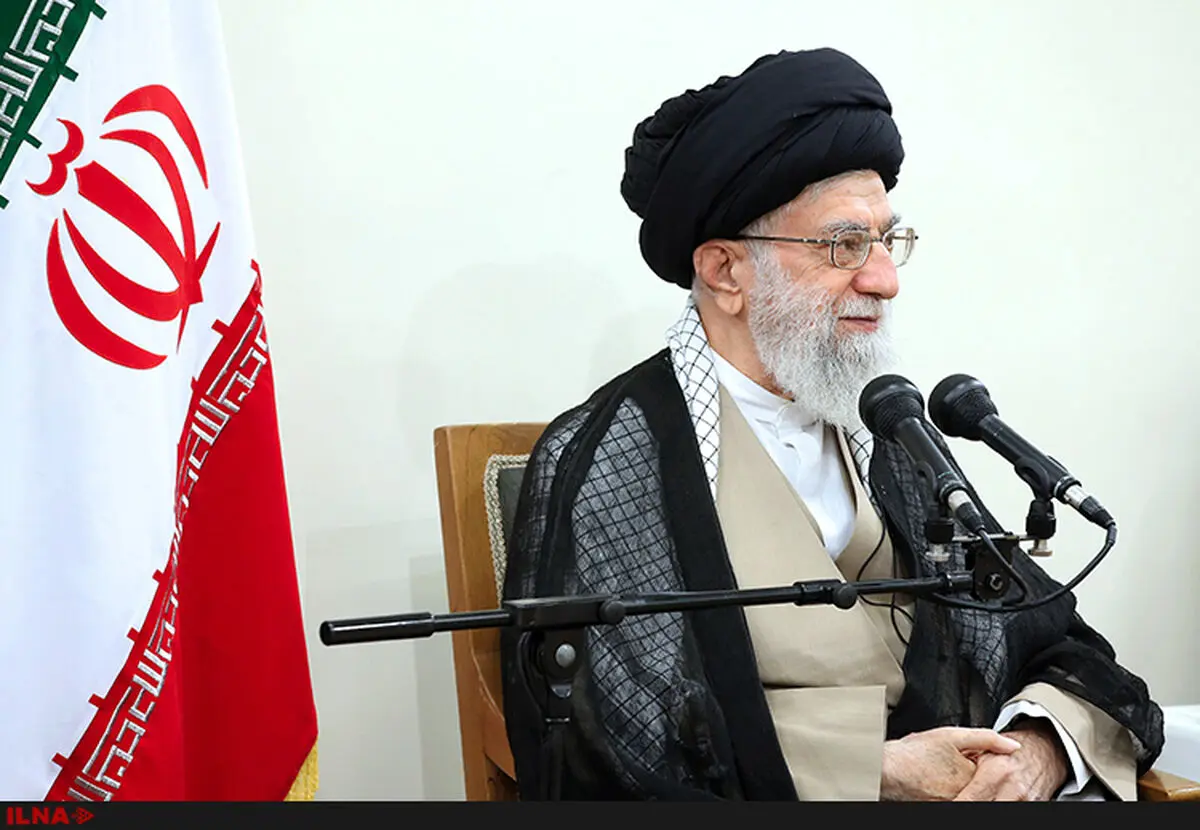 سخنان سخیف و ابلهانه رئیس‌جمهور آمریکا ناشی از عصبانیت و سبک مغزی است/ پای قدرتمند خود را با عصای بیگانه عوض نکنید