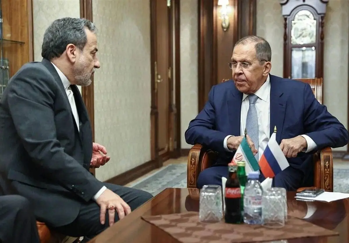 گفت‌وگوی تلفنی وزرای خارجه روسیه و ایران