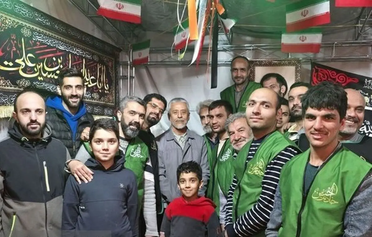  افتخار می‌کنم قطره‌ای هستم از اقیانوس بیکران اتحاد ملت ایران