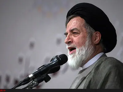 حجت‌الاسلام‌ شهیدی با خانواده شهدای حمله تروریستی سیستان و بلوچستان دیدار کرد