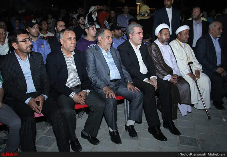 افتتاح پروژه های عمرانی در کیش به مناسبت هفته دولت