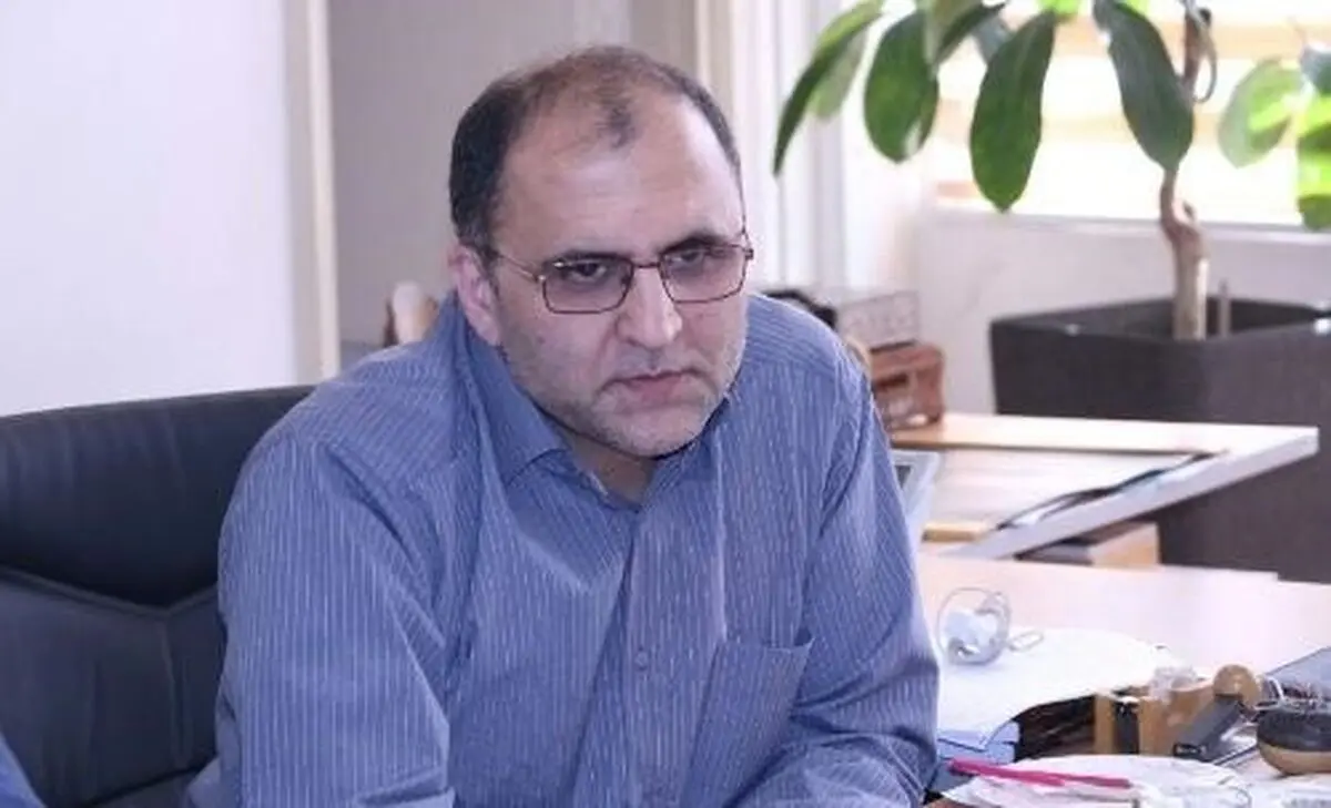 خرید تمام ماسک‌های تولید داخل توسط هیات امنای ارزی/دستورالعمل ممنوعیت خرید و فروش ماسک در داروخانه‌ها بزودی ابلاغ می‌شود