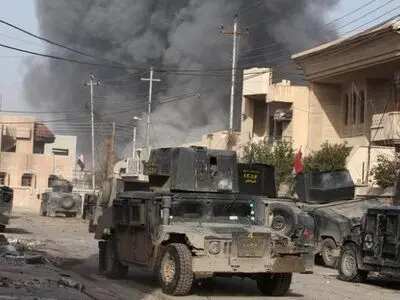 Iraq forces advance in Mosul but civilian toll mounts