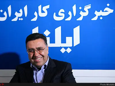 اگر توانستیم بین نخبگان سیاسی و اجتماعی وفاق ایجاد کنیم، حکومت فرهمند می‌شود/ دخالت در خواسته‌های خصوصی مردم بیش از حد افزایش یافته است