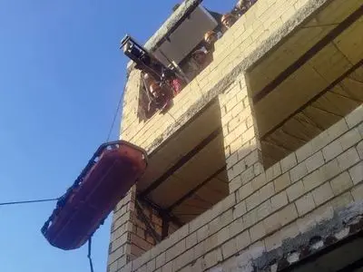 مصدومیت دو کارگر جوشکار بر اثر سقوط در مشهد