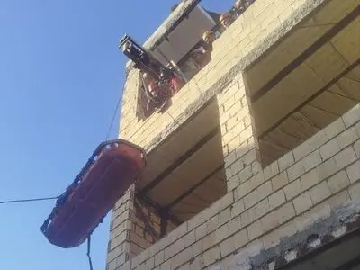 مصدومیت دو کارگر جوشکار بر اثر سقوط در مشهد