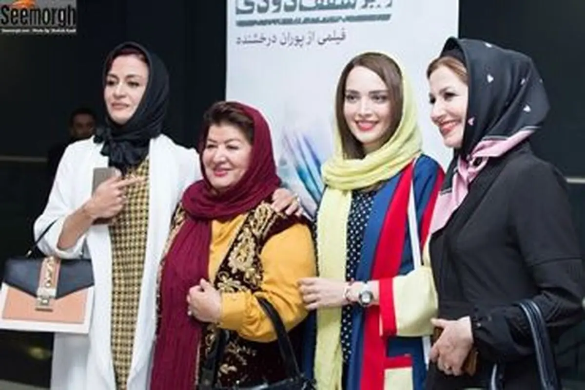 مریلا زارعی و بهنوش طباطبایی در اکران زیرسقف دودی(عکس)