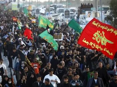 ارسال ۲۰۰ تن دارو در ۱۴ محموله به عتبات عالیات برای سفر اربعین/تجهیز ۴۰ درمانگاه در عراق
