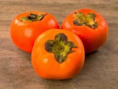 ماسک خرمالو برای تقویت و زیبایی پوست صورت