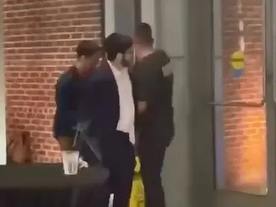 ویدئویی از لحظه بازداشت الیاس رودریگز مظنون ۳۰ ساله حادثه تیراندازی مقابل موزه یهود واشنگتن دی.سی