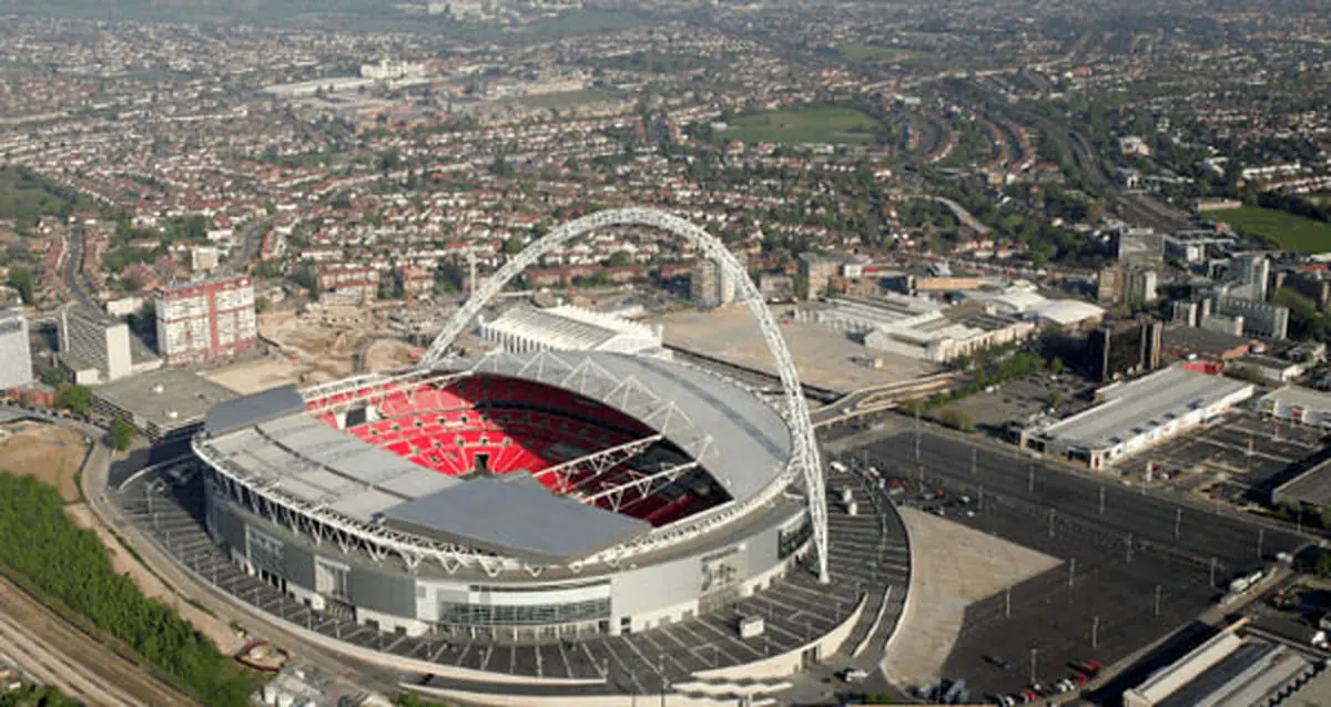 شهردار تهران: ورزشگاه مدرن 30 هزار نفری در پایتخت ساخته می‌شود