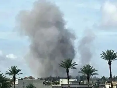 خسارت به ساختمان شرکت عمران بهارستان اصفهان در حمله آمریکایی صهیونی