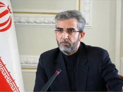 باقری کنی: المباحثات ایجابیة وماضیة باتجاه الامام