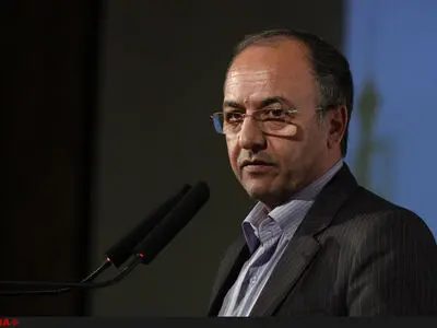 قانون نظام صنفی به شدت اصناف را آزار می‌دهد