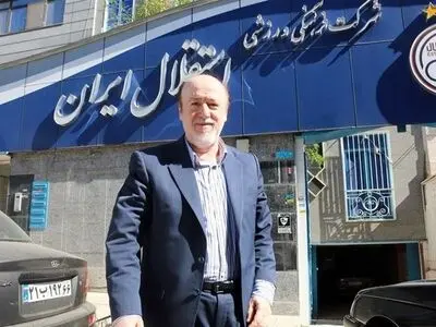 جلسه فوری افتخاری و فتحی در باشگاه استقلال