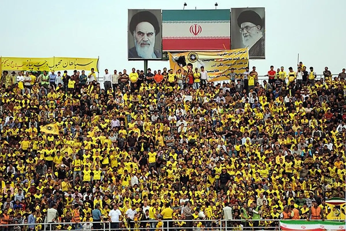 اقدام باشگاه سپاهان برای جلوگیری از ورود پرسپولیسی‌ها؛ با لباس زرد به ورزشگاه بیایید