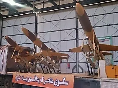 شلیک موشک آذرخش از پهپاد کرار