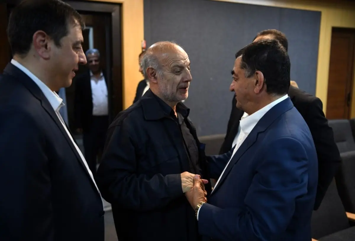 حضور دبیرکل خانه کارگر در نشست کمیسیون امور مجلس کانون عالی انجمن‌های صنفی کارفرمایی