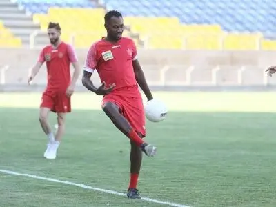 اوساگوانا وارد عراق شد 