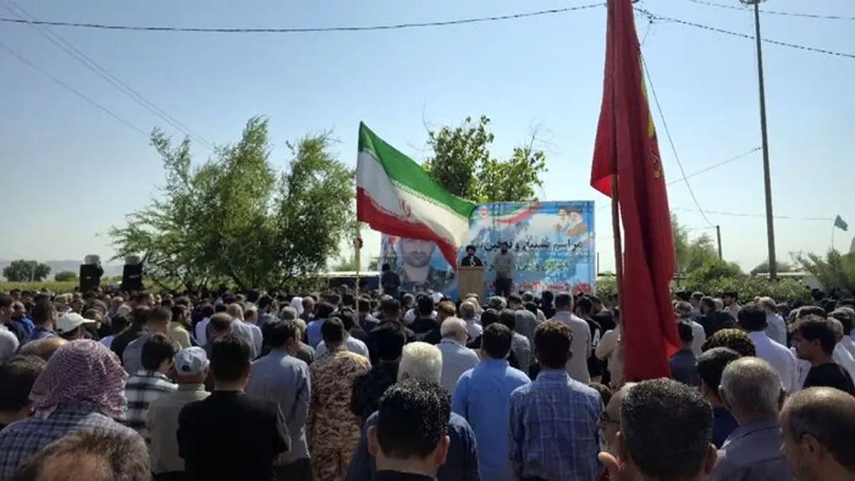 وداع مردم اندیمشک با شهید مدافع کشور «سروان پاسدار حمید دالوند»