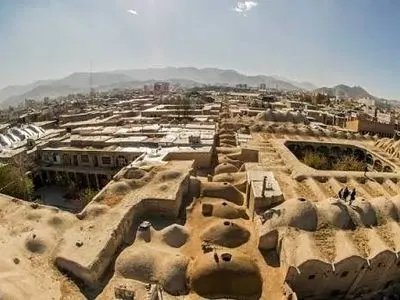آغاز مرمت بام سرای نوذری بازار تاریخی اراک