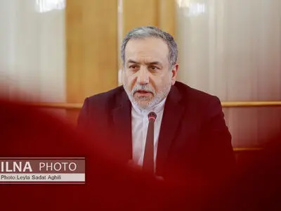 Iran’s sovereign rights non-negotiable: FM Araghchi