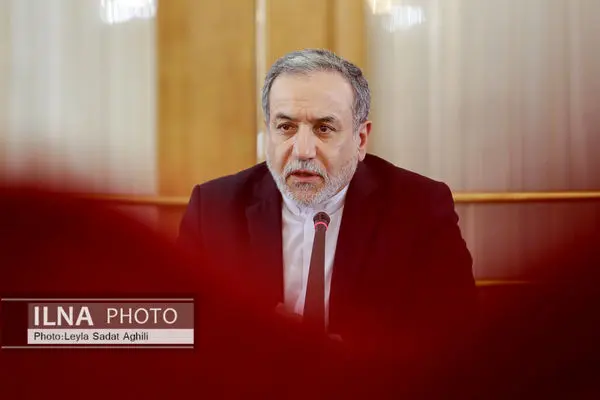 Iran’s sovereign rights non-negotiable: FM Araghchi