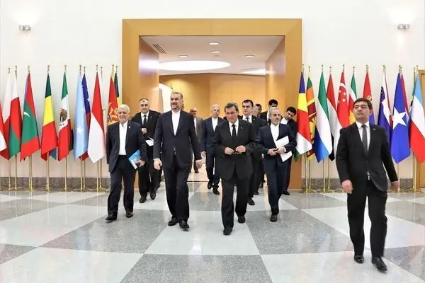 Iran ready to host next Caspian Sea littoral states summit: FM