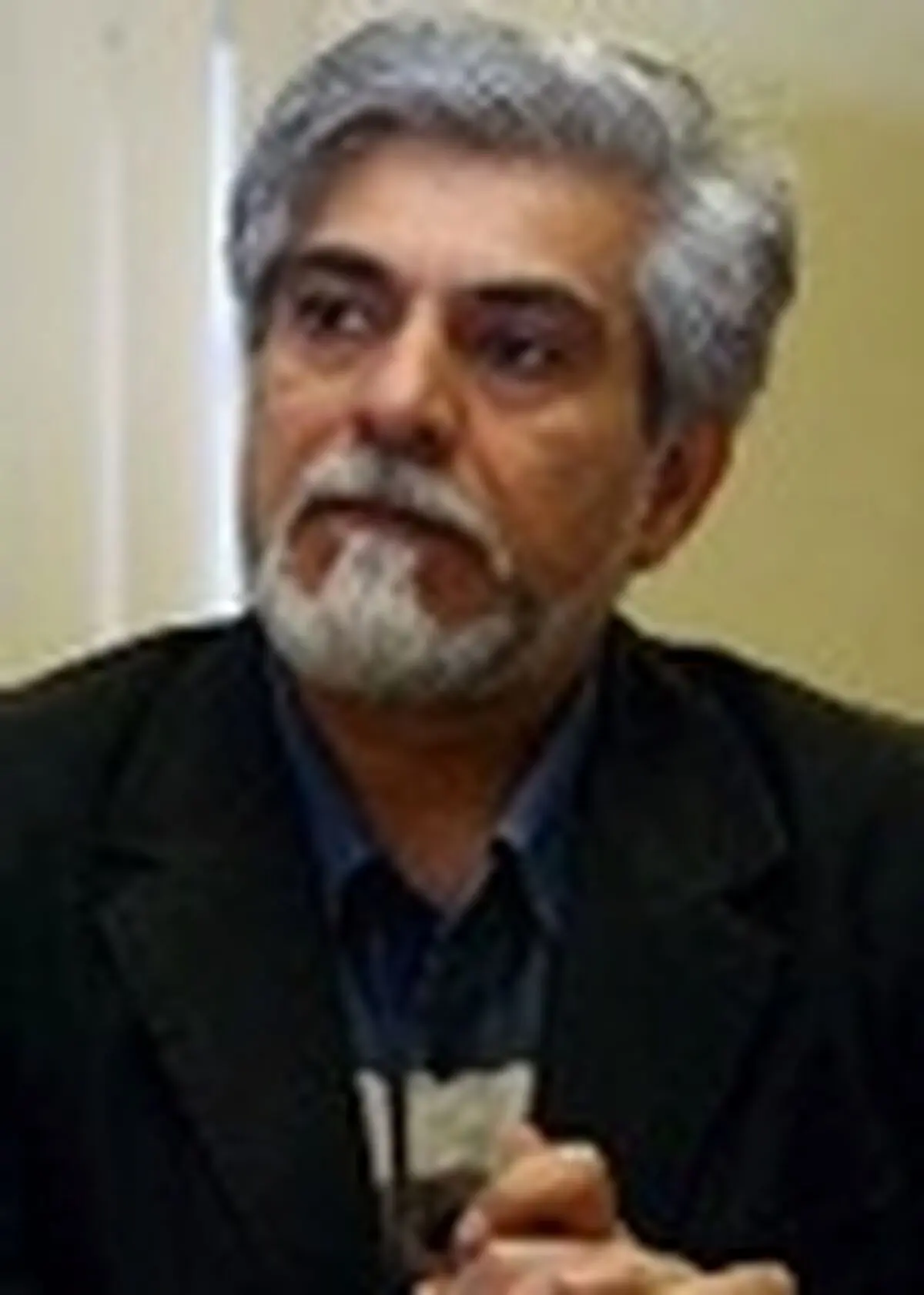 حسین پاکدل آغازگر نمایش‌نامه خوانی‌های برج میلاد