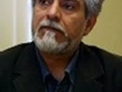 حسین پاکدل آغازگر نمایش‌نامه خوانی‌های برج میلاد