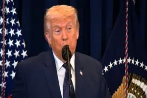 ترامپ: ایران خواستار غرامت جنگی است؛ ما هم از تهران غرامت می‌خواهیم