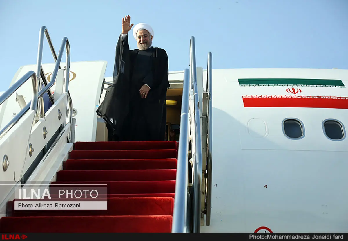 روحانی وارد اراک شد