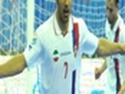 کاظمی: کسی حق ندارد سر من داد بزند!
