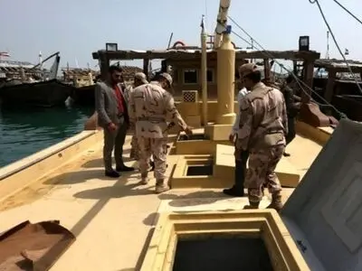 کشف ۶۰ هزار لیتر سوخت قاچاق در آب‌های خوزستان/توقیف ۴ فروند شناور و دستگیری ۱۲ نفر
