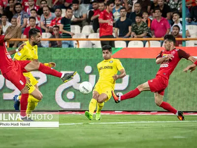 لیگ برتر خلیج فارس:‌پرسپولیس۱ - پارس جنوبی جم ۰